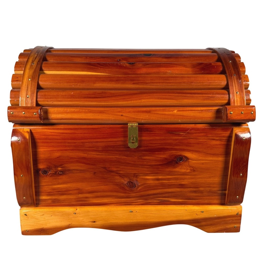 Handmade Cedar Wood Treasure Chest Trunk Log Lid 18" Southern USA